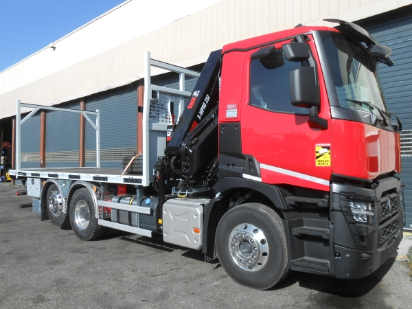 Grue HIAB 232 ES5 HIPRO et Plateau